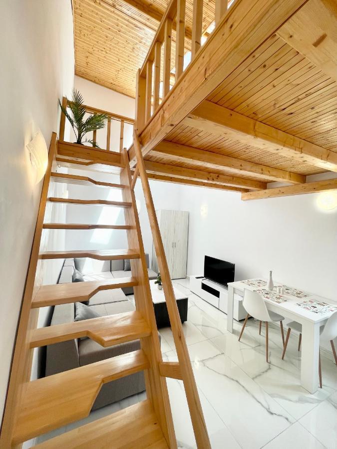 The Loft Apartment Bucharest Luaran gambar