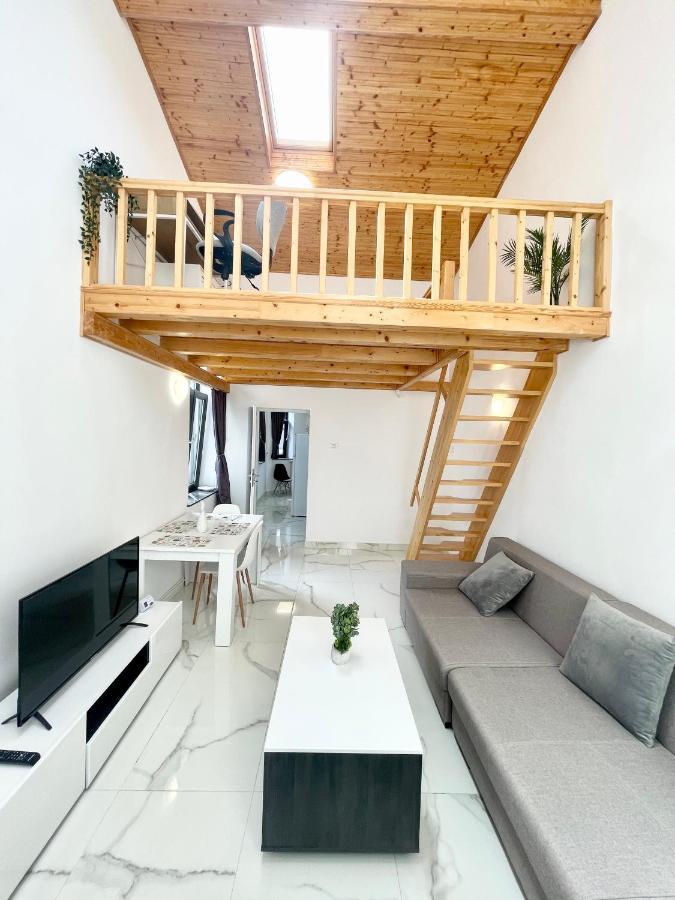 The Loft Apartment Bucharest Luaran gambar